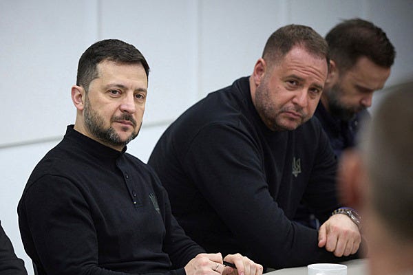 Спят друг с другом»: на Западе описали отношения Зеленского и Ермака - Рамблер/новости