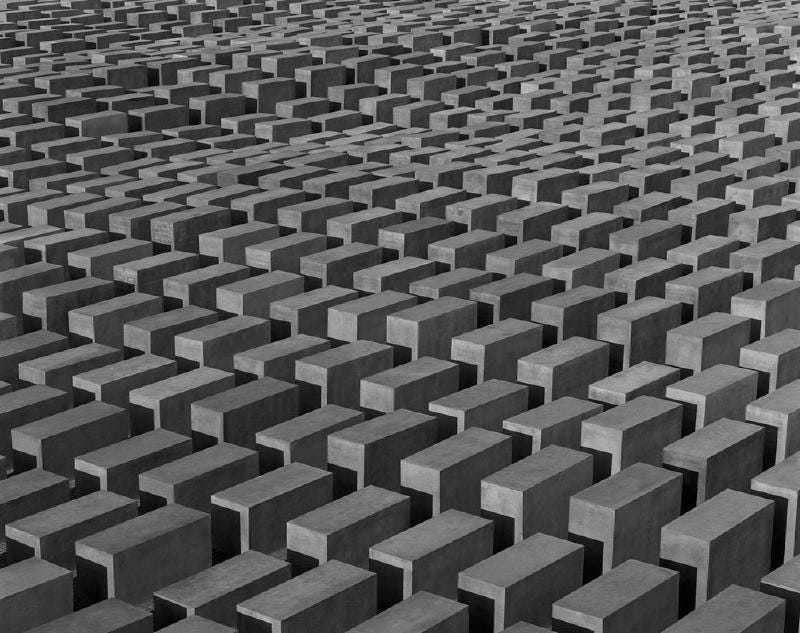 Eisenman Architects, Hélène Binet · Memorial to the Murdered Jews of Europe