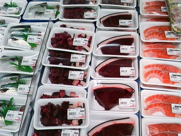 dolphin-meat-supermarket_11530_600x450