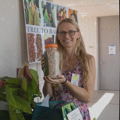 Line of people at the entrance to the plant sale, crowds of people in a courtyard, a woman with a jar of fermenting cacao beans