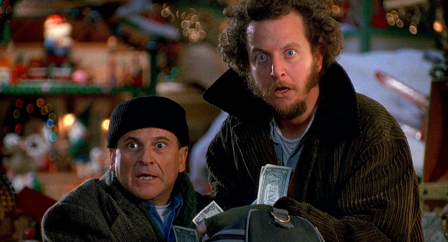 Joe Pesci Says Home Alone 2 Stunt Left Him with Serious Burns – IndieWire