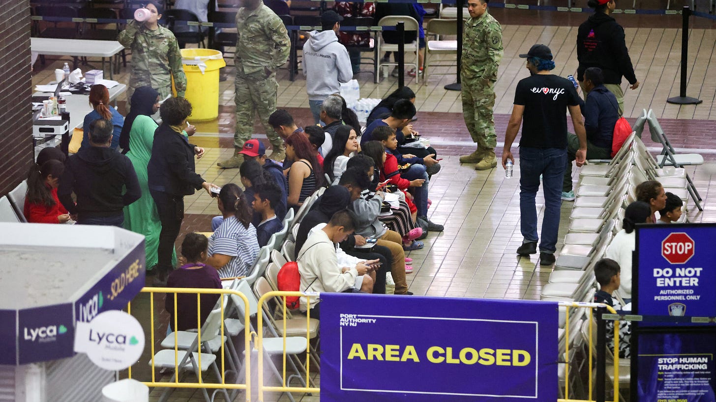 New York City Plans to House Migrant Families in Public School Gymnasium -  The New York Times