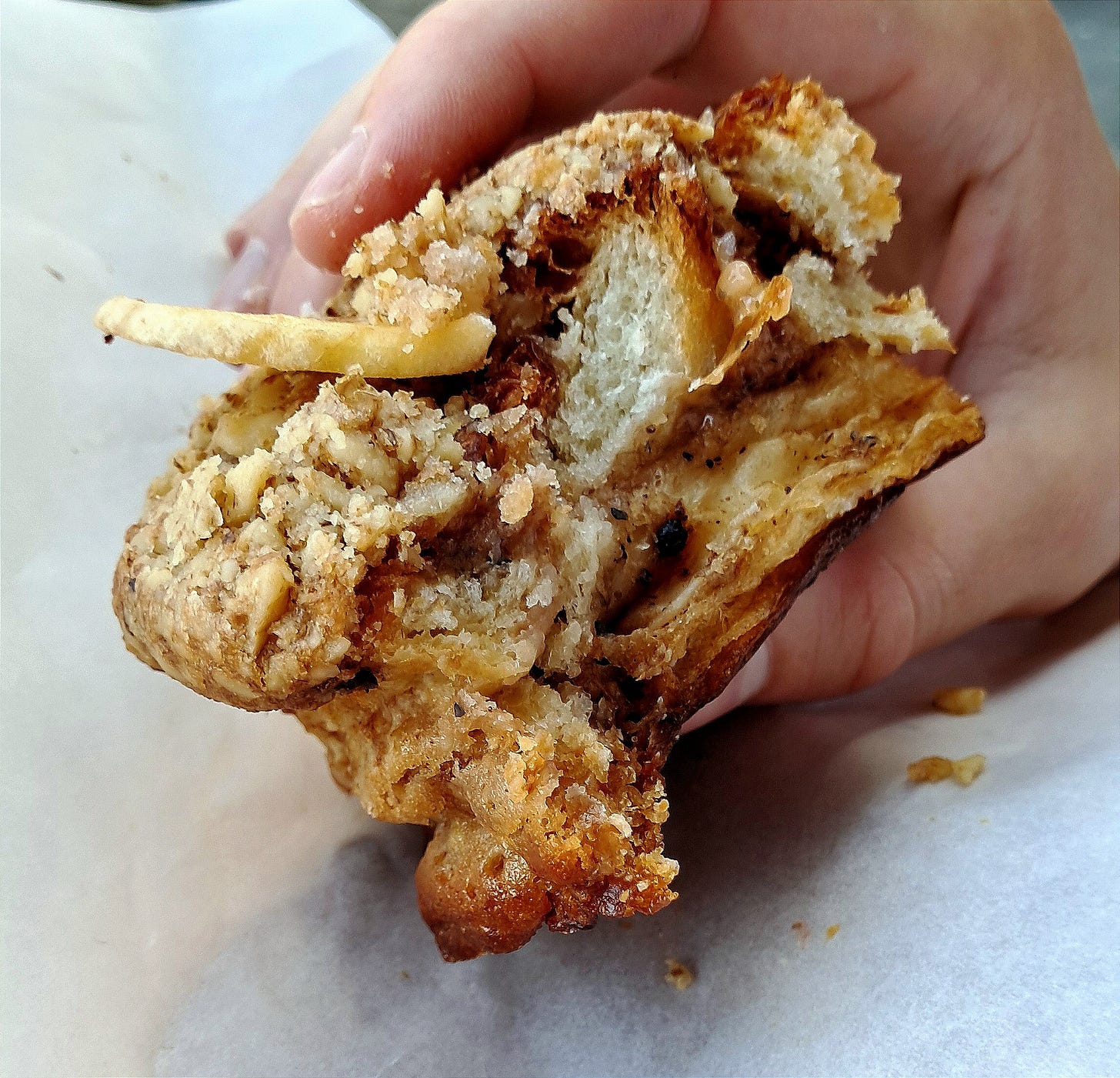 banana cinnamon bun