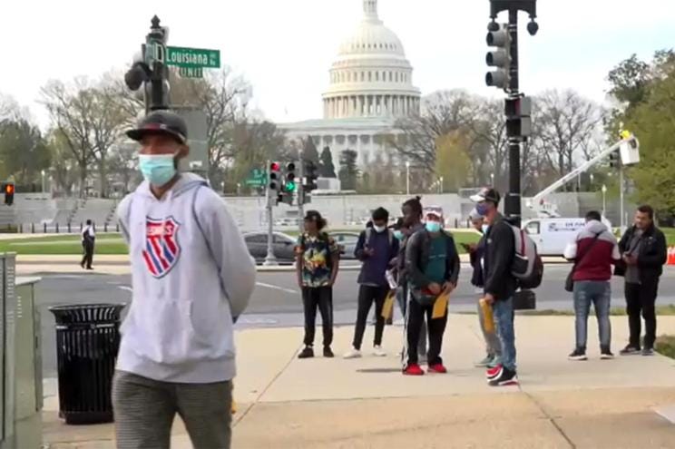 Fourth migrant bus arrives in DC