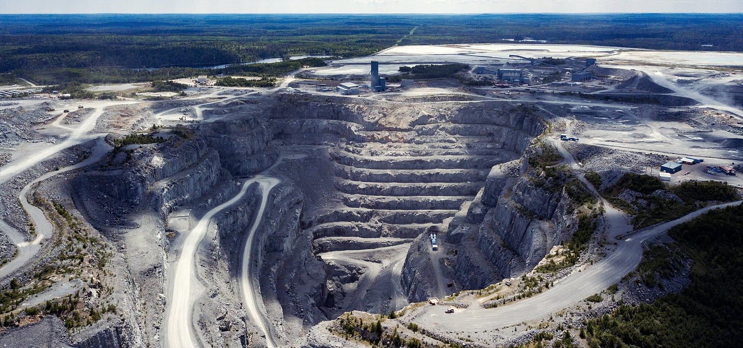 Une renaissance digne de fierté - Solid Ground : Solid Ground