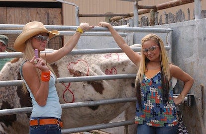 Paris Hilton and Nicole Richie in 'The Simple Life'