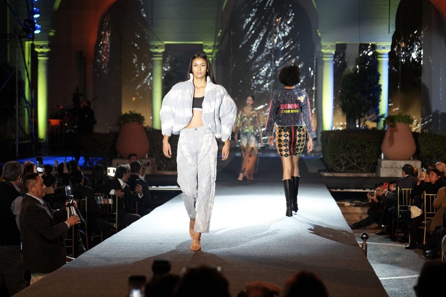 Los emprendedores gamarrinos presentaron este elemento visual que sigue un patrón textil y tiene forma de rombo. Foto: ANDINA/Difusión