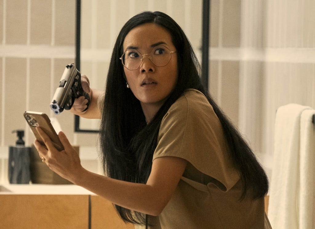 Review: Ali Wong and Steven Yeun burn bright in Netflix's rage-filled 'Beef'  | Datebook