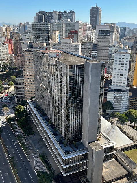Imagens do Centro de SP com sua diversidade arquitetônica