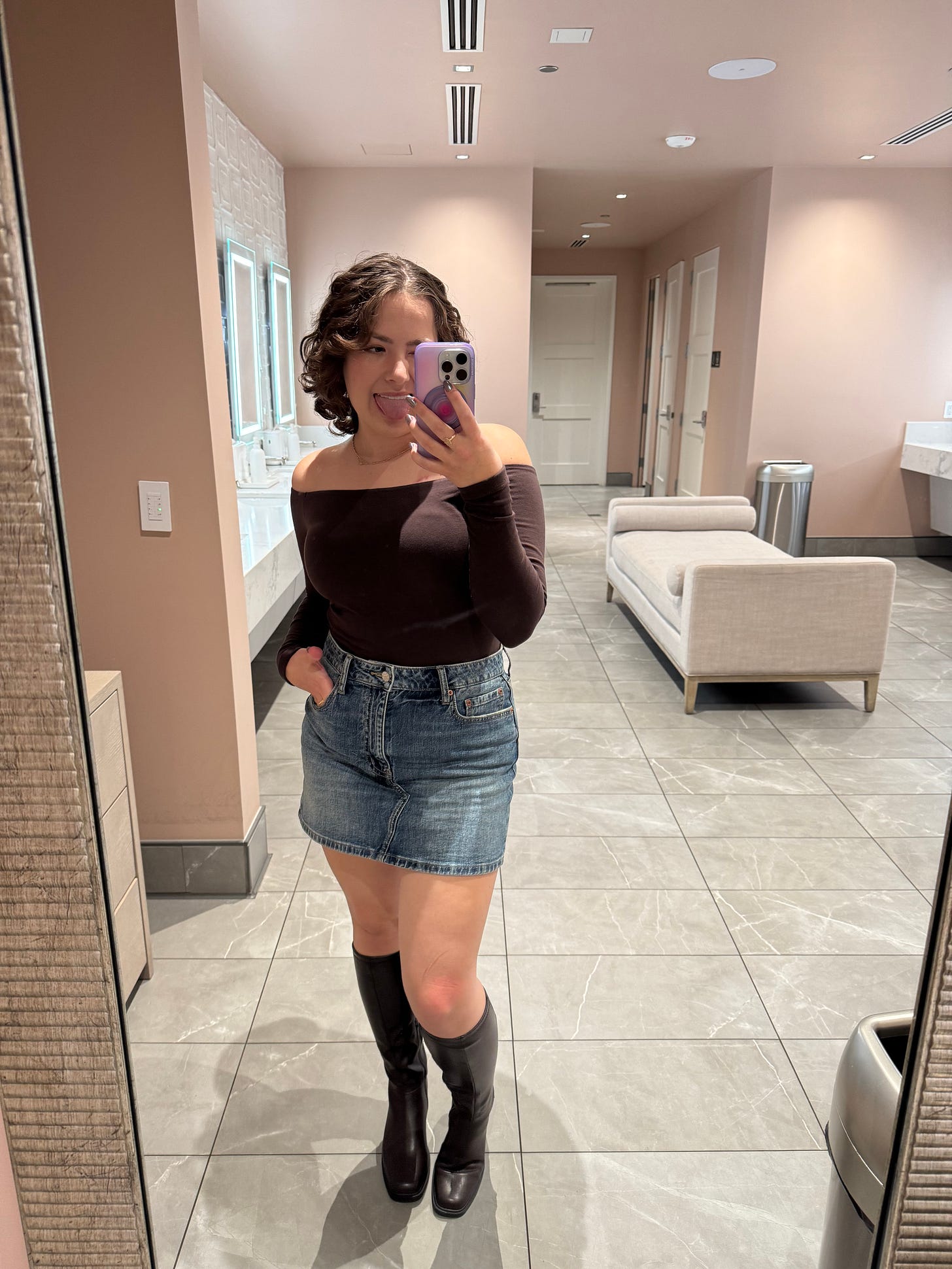 image: mirror selfie