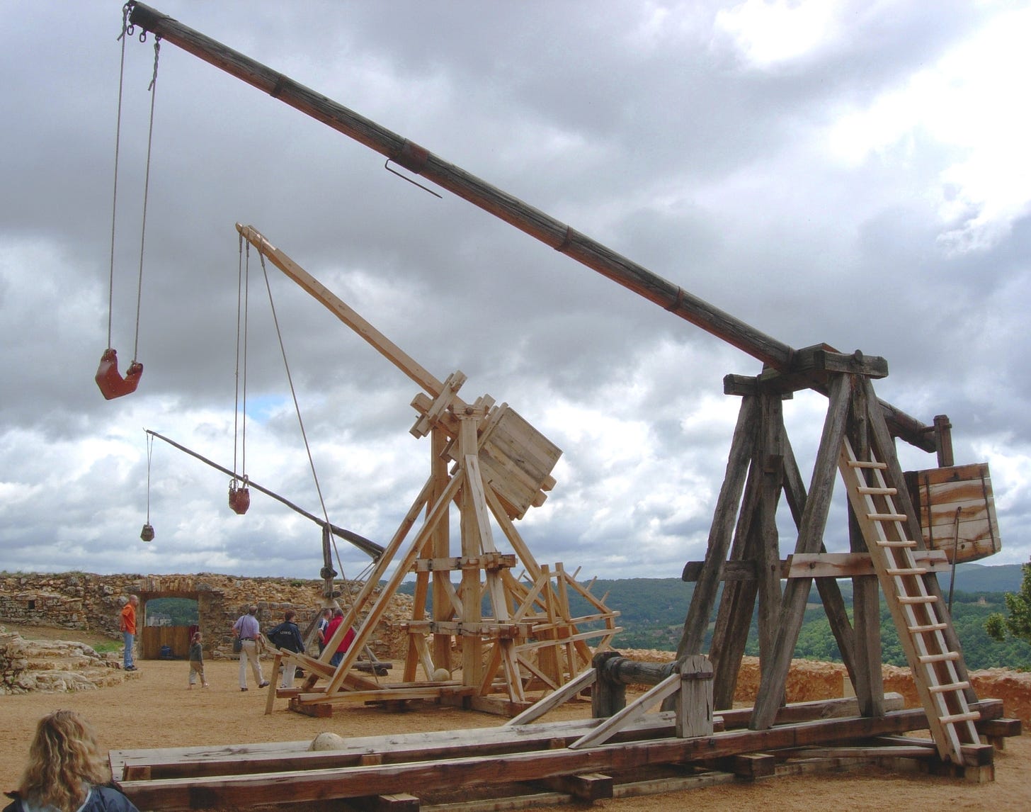Trebuchet - Wikipedia