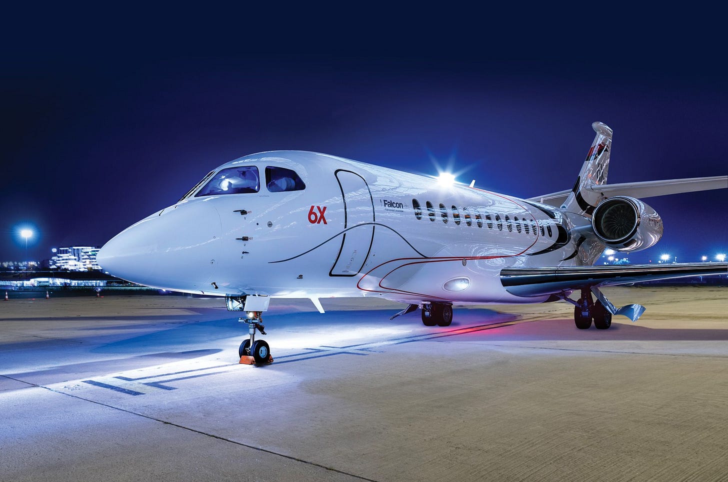 Dassault Falcon 6X exterior
