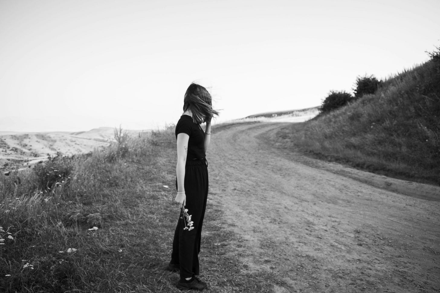 Grayscale photo of 4 women walking on the road photo – Free Flight Image on Unsplash