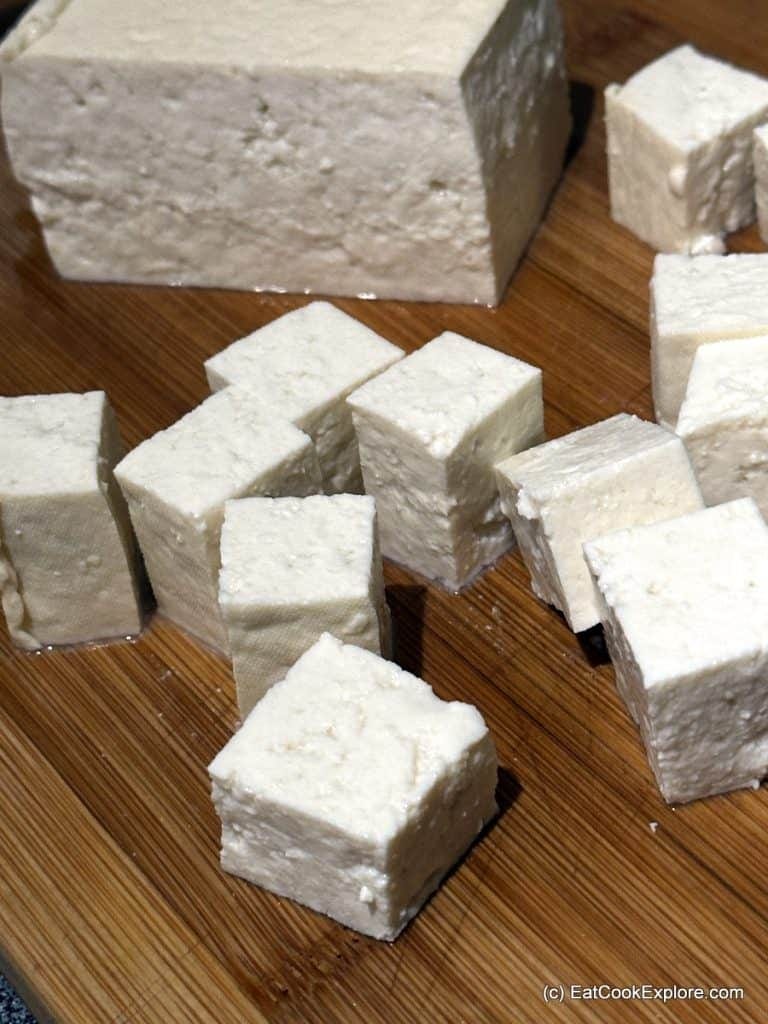 Cut tofu into cubes 