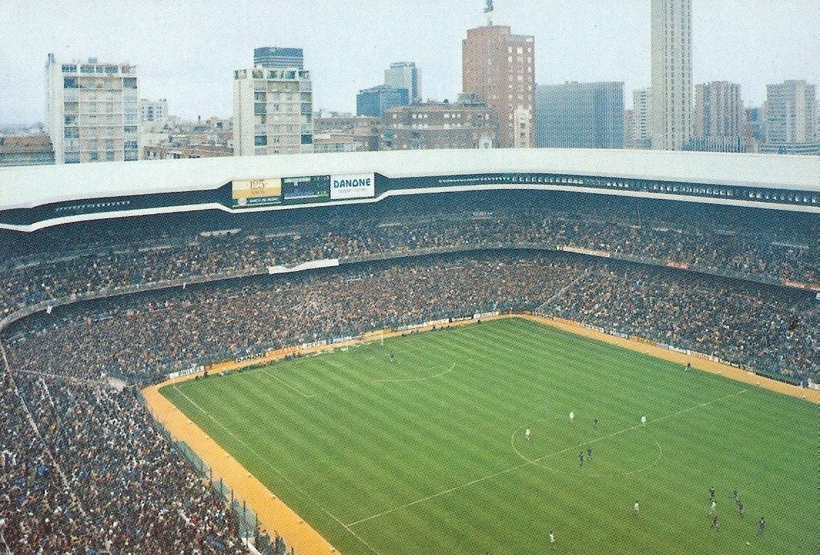 Estadio Santiago Bernabeu pictured in 1980 : r/realmadrid