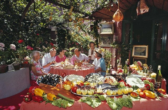 Slim Aarons, Lunch at La Pigna, Estate Stamped Photographic Print, 1980 /  2020s for sale at Pamono