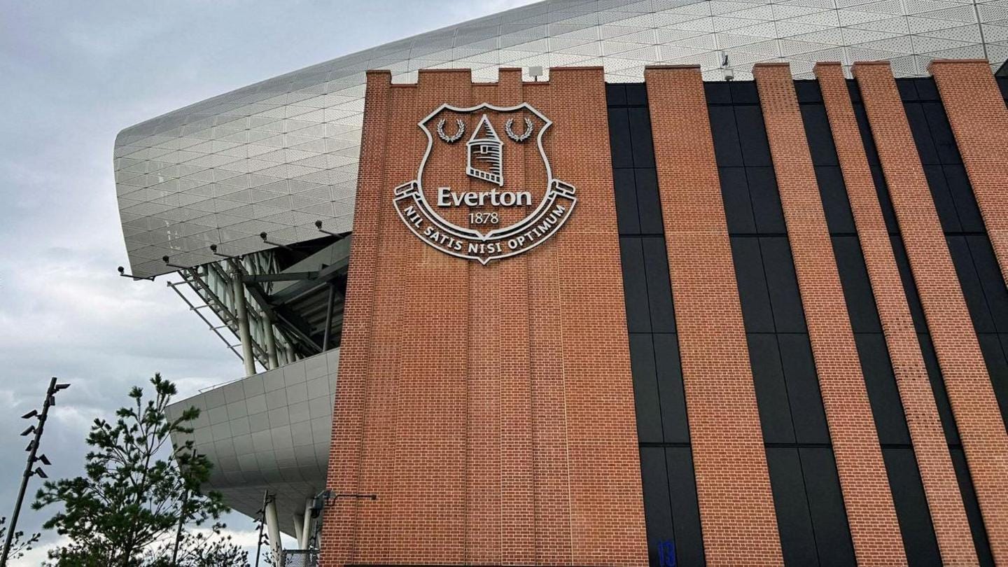 Transport to new Everton stadium 'functioning well' - BBC News