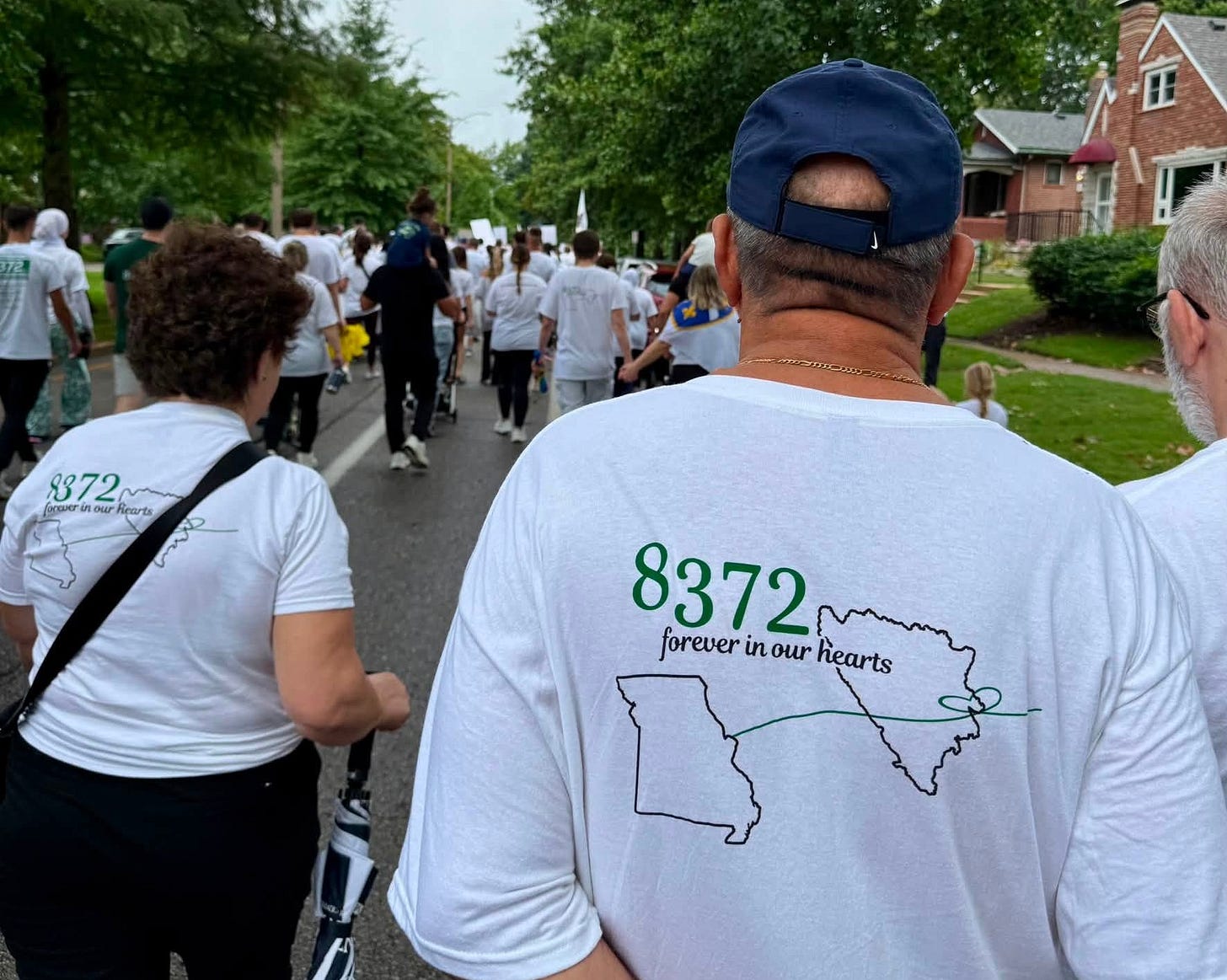 May be an image of text that says '8872 8872 安師の 100 NE 8372 foreverinourhearts fey hearts foreverinour forever in no our' May be an image of text that says '8872 8872 安師の 100 NE 8372 foreverinourhearts fey hearts foreverinour forever in no our'