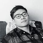 倪匡偷渡落香港前的故事