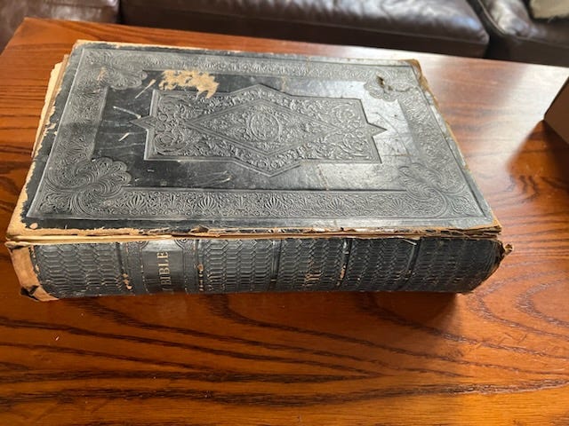 A book on a table

AI-generated content may be incorrect.