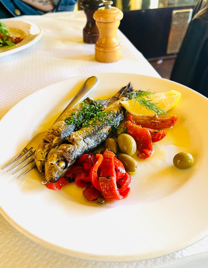 France-Soir restaurant, Melbourne, Australia