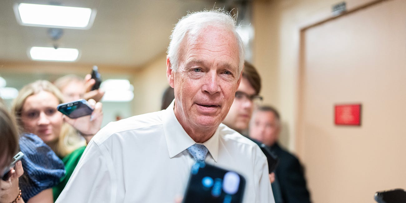 New E-mail Shows Fauci and Others Knew About Serious Vaccine Injuries in May 2021