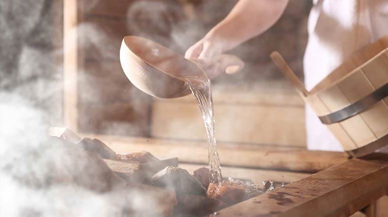 sauna bathing