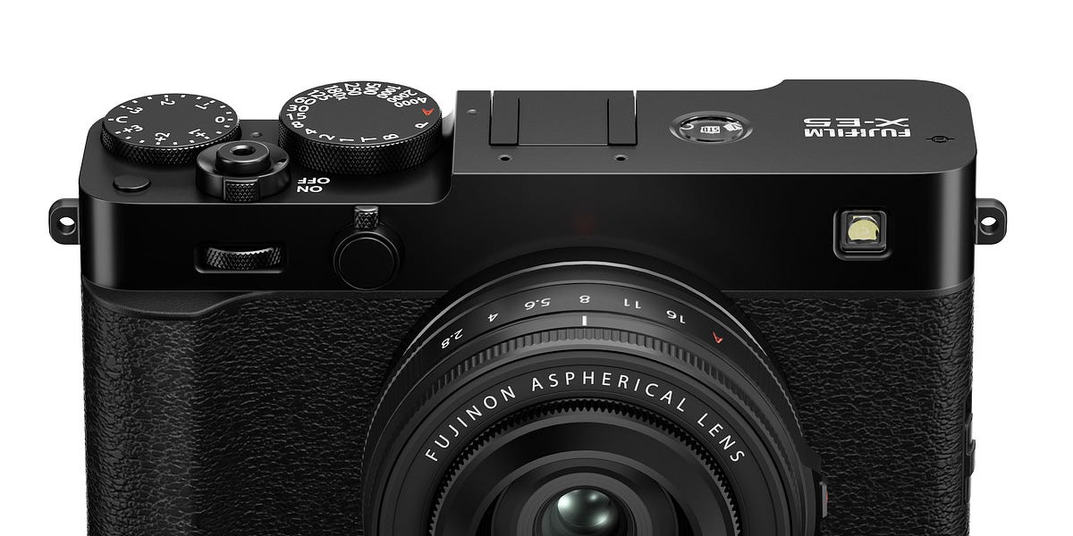 FUJIFILM X-E5 Black Noir 未開封 FUJIFILM X-E5 BODY (BLACK)