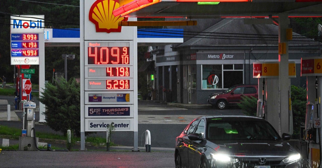 Rising Gasoline Prices Hit Inflation-Weary Americans - WSJ