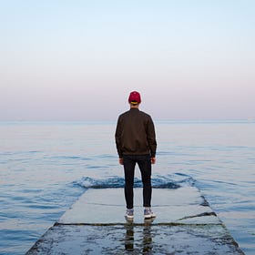 Mit beiden Beinen daneben stehen: Online-Dating und die Phrase „Mit beiden Beinen im Leben stehen“