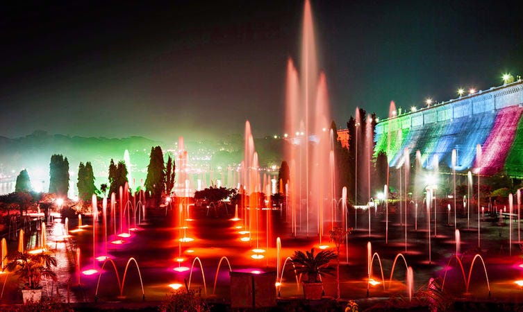 Brindavan Gardens - Sandesh The Prince Mysuru