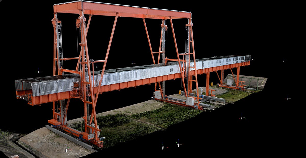 Isolated 3D point cloud of the surveyed rail-mounted crane system Isolated 3D point cloud of the surveyed rail-mounted crane system