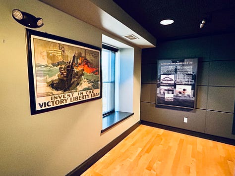 exhibits, display, galleries