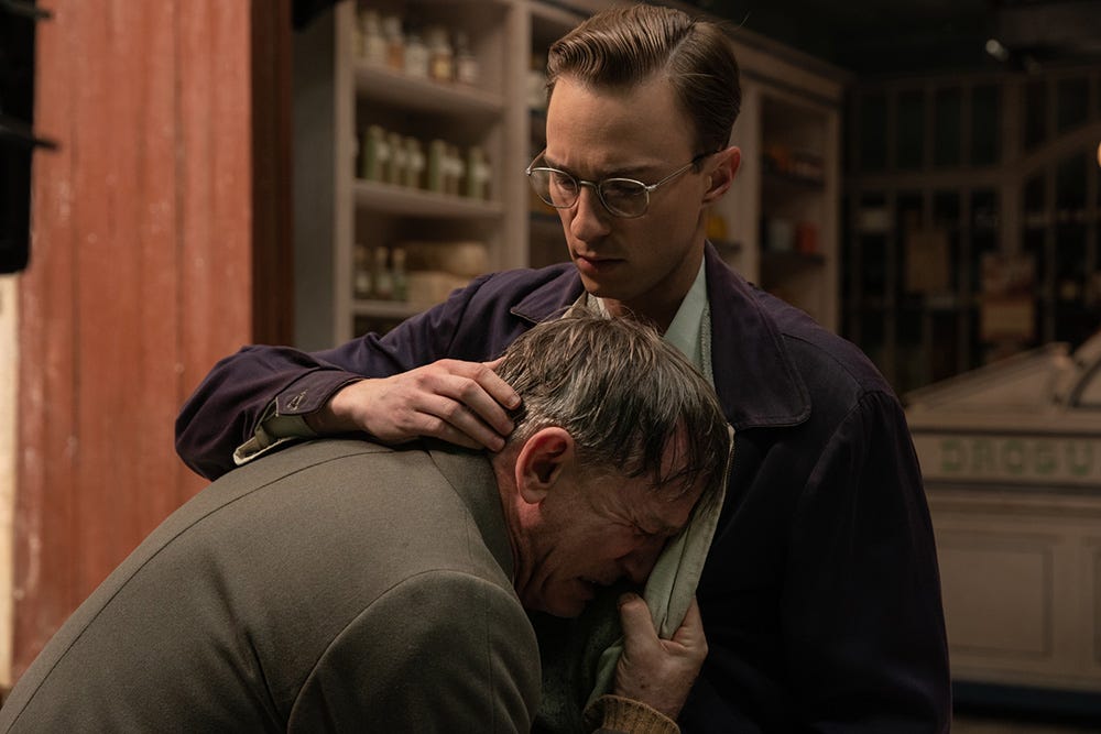 Queer': Daniel Craig Shows a New Side in a Bold, Trippy Adaptation