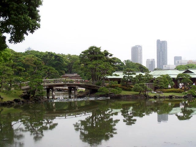 Hama-Rikyu Garden Bridge Hama-Rikyu Garden Bridge