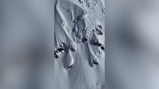 Pro skier’s flawless Alaskan descent ends in a heart-stopping tumble Pro skier’s flawless Alaskan descent ends in a heart-stopping tumble