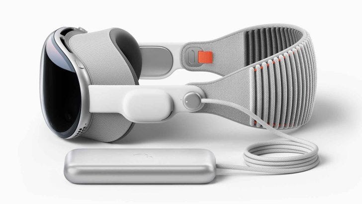 Apple Vision Pro external battery puck
