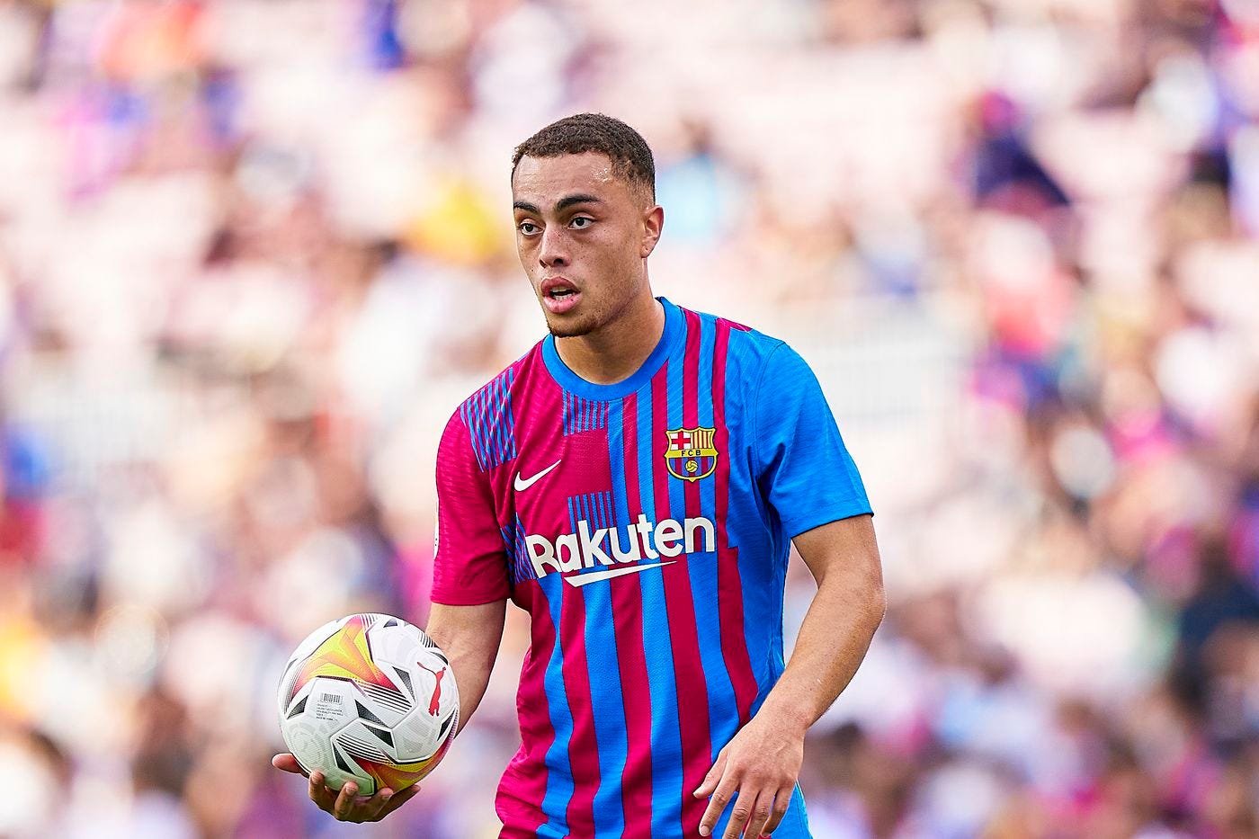 Manchester United Offered Chance To Sign Sergino Dest - FOOTBALL