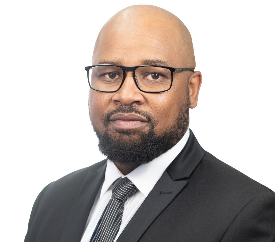 Professor Lindelani Mnguni, Professor Lindelani Mnguni,