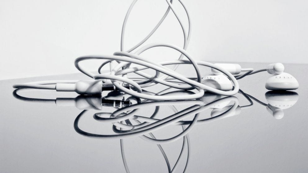 Scientist Untangles Mystery of Jumbled Headphones - ABC News