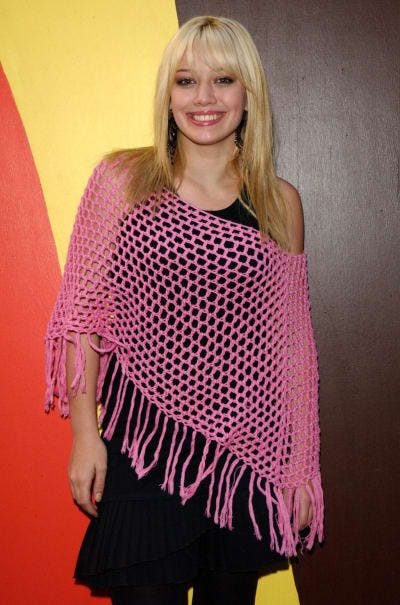 24 Hideous Items Of Clothing Every '00s Girl Suffered Through