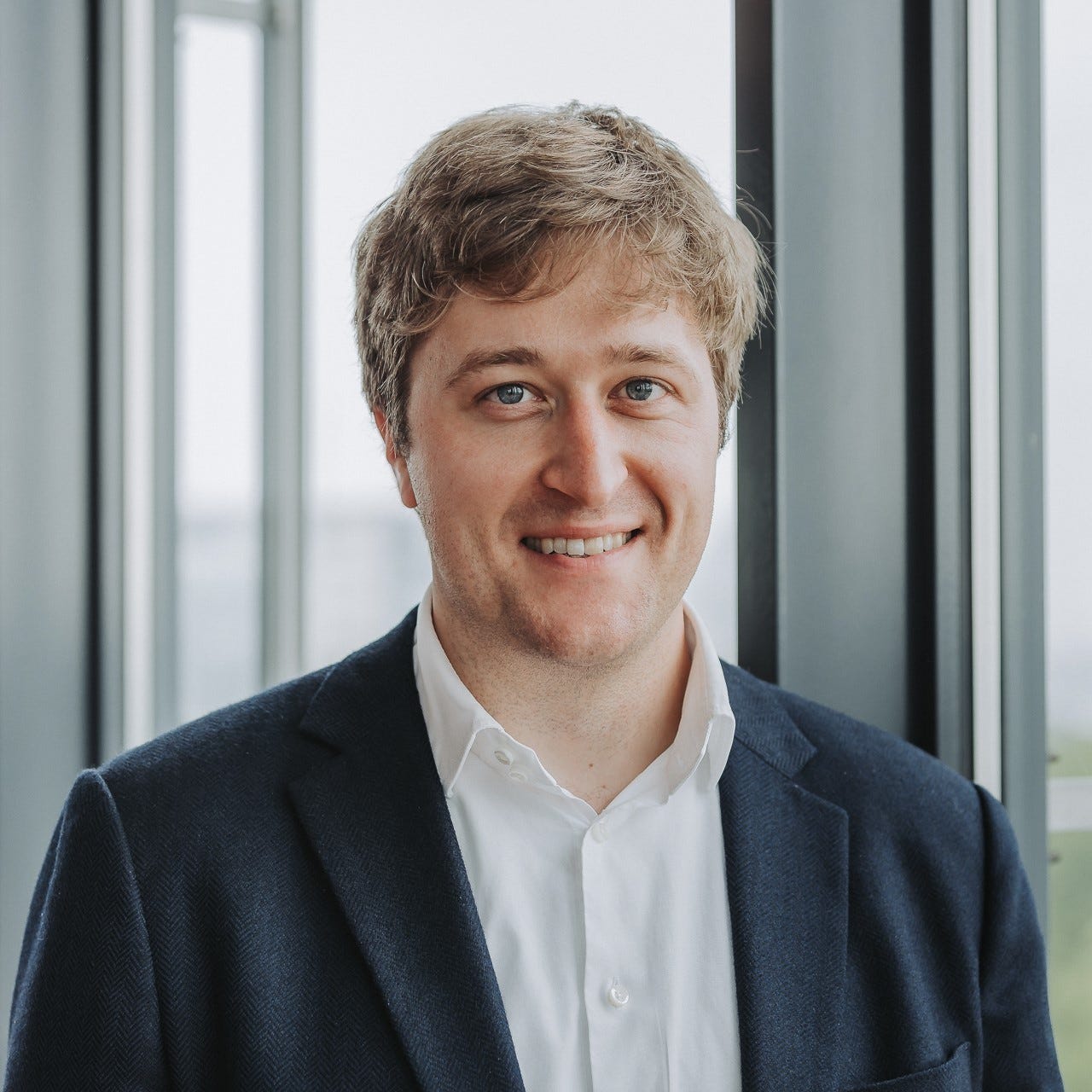 Who - CHAPTERS GROUP Who - CHAPTERS GROUP