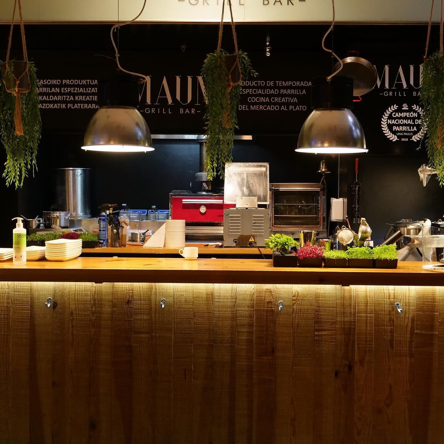 Maun Grill Bar | Macarfi