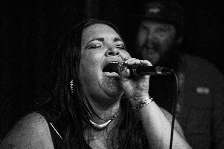 Lelani Lei, Jagged Little Band / all photos by author