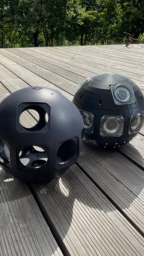 The Rebel - The evolution of Stefan Riedel's 393 beaamforing speaker