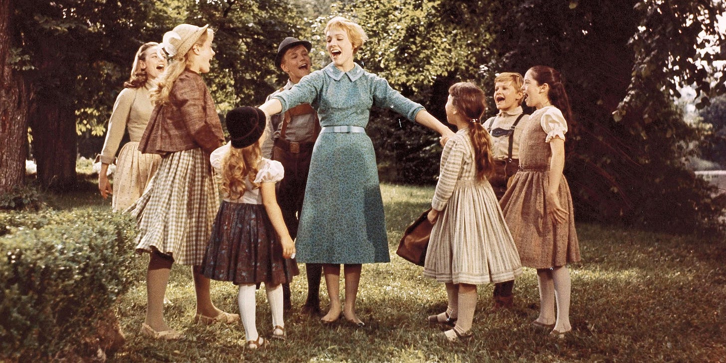 Von Trapp kids from 'The Sound of Music' reunite to honor Julie Andrews