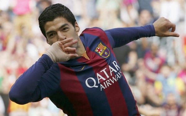luis suarez brings barcelona to win champions league 2015 luis suarez brings barcelona to win champions league 2015