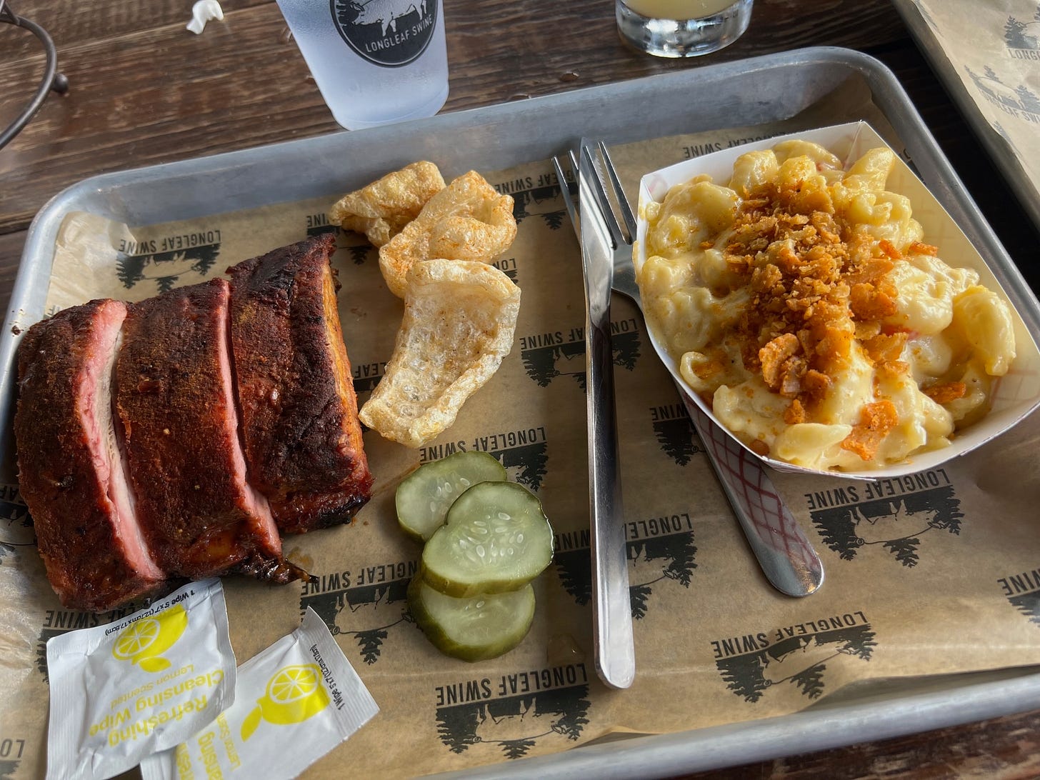 Spare Ribs tray with pimento mac-n-cheese ($17) Spare Ribs tray with pimento mac-n-cheese ($17)
