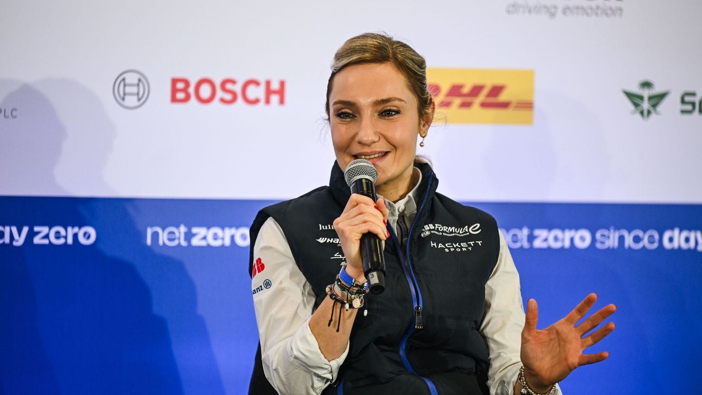 1019970710-LAT-20240112-EPS1001_100959SMG_9814