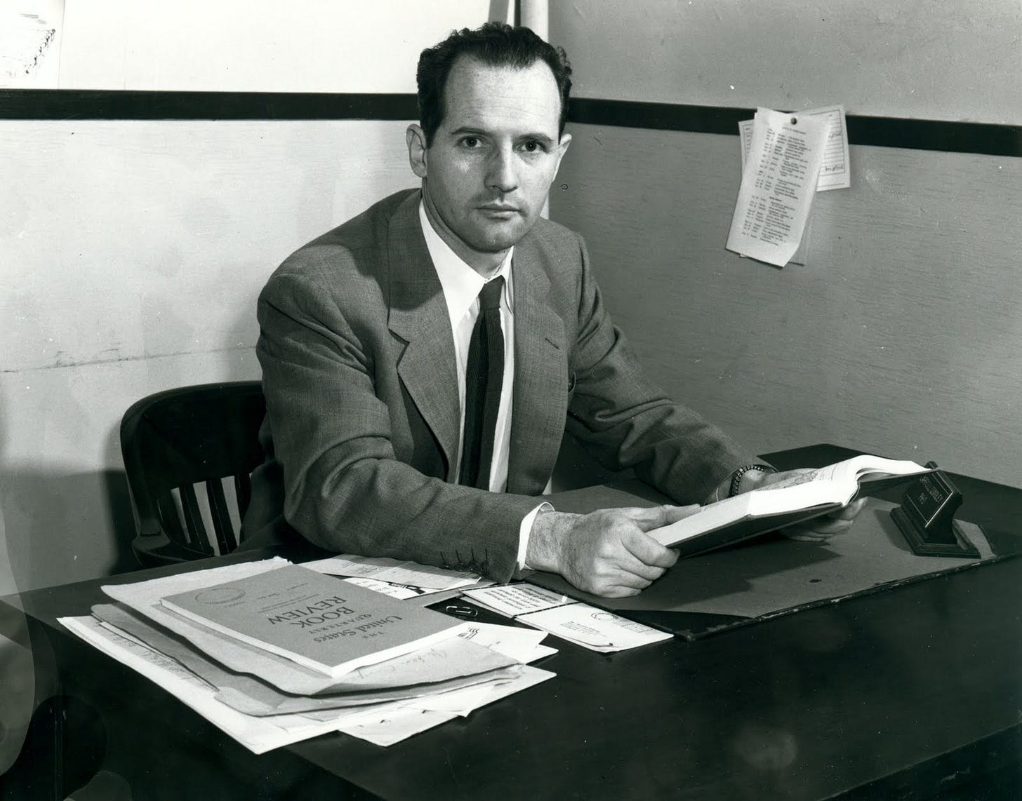 A Hard Look at a Philosopher - A book review by Professor Carroll Quigley